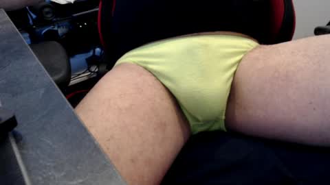 jlouis759 online show from April 2, 10:35 am