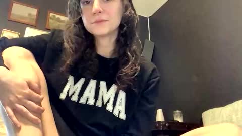 jlynn1997 online show from March 19, 2:21 pm