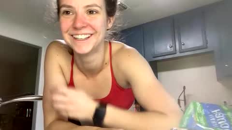 jlynn1997 online show from May 5, 1:30 pm