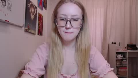 joan_kiss online show from August 2, 2:48 pm