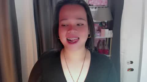 Joana online show from April 18, 8:09 pm