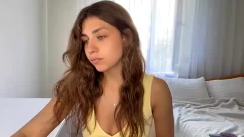 Bella online show from July 28, 2:13 pm