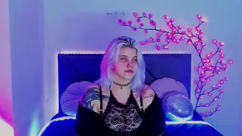 Joann online show from April 7, 8:20 pm