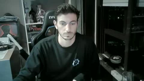 Snapshot of joaomuacho chatting on November 16, 11:54 pm joao love online show from November 16, 11:54 pm