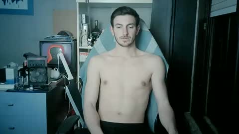 Snapshot of joaomuacho chatting on March 13, 11:44 pm joao love online show from March 13, 11:44 pm