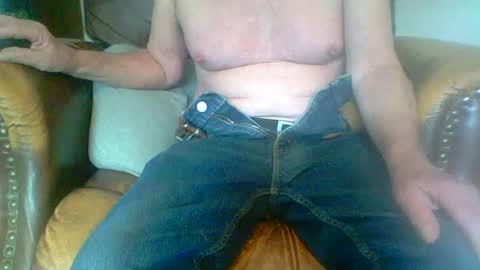 Snapshot of joeblow61616 chatting on January 13, 6:16 pm joeblow61616 online show from January 13, 6:16 pm