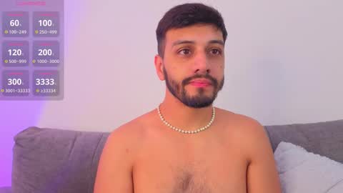 Snapshot of joel_callvil chatting on January 19, 12:53 pm Joel Callvil online show from January 19, 12:53 pm