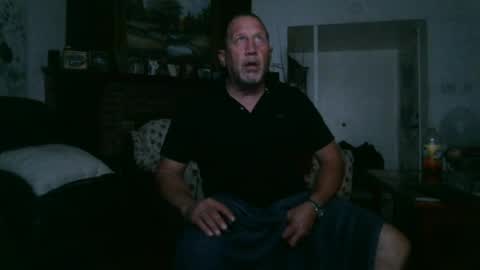 Snapshot of joelrichey10000644937 chatting on June 26, 2:27 am joelrichey10000644937 online show from June 26, 2:27 am