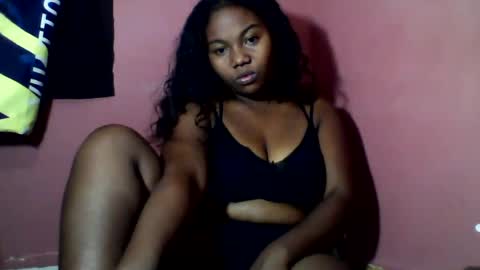 joenah012 online show from July 8, 5:34 am