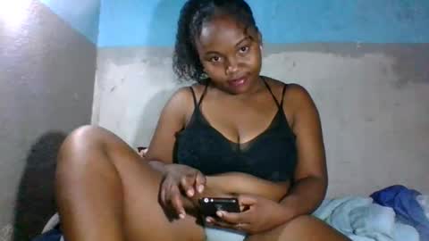 joenah012 online show from July 23, 7:39 am
