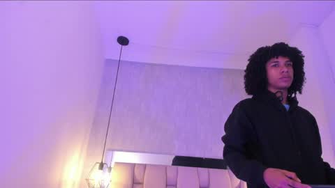 Johan  online show from April 7, 11:32 am