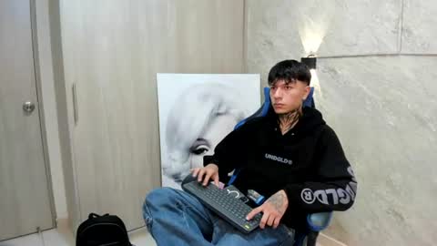 johan_tempt online show from August 1, 3:50 am