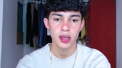 John Vichenso online show from September 8, 9:25 pm