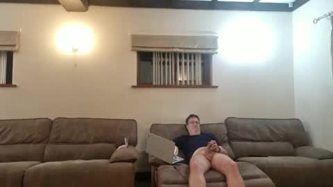johnathan_stuart33 online show from May 25, 12:05 am