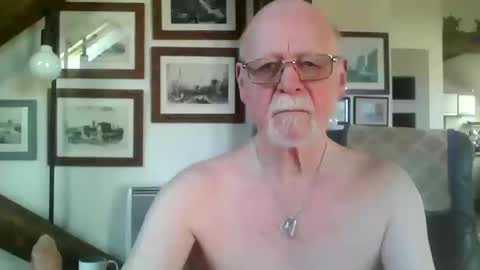 johnjuly1948 online show from March 13, 10:11 am