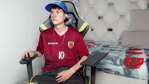 johnny_cagee online show from September 10, 7:41 am