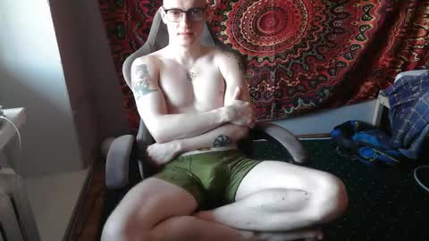 Johnny online show from March 14, 4:51 am