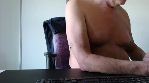 johnny_walker14 online show from April 29, 11:03 am