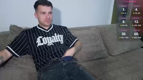 Johnny online show from October 22, 7:13 pm