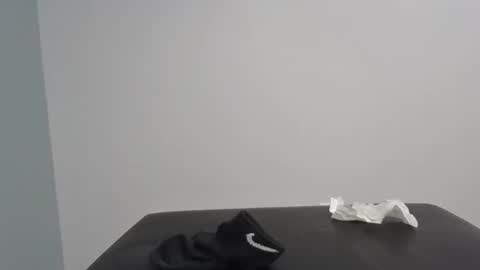 Johnny online show from February 27, 6:57 am