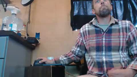 johnplayer23 online show from April 20, 2:31 pm
