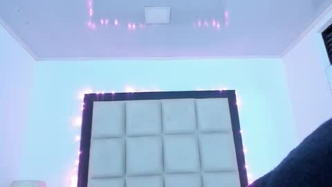 Snapshot of jojobraando chatting on January 12, 5:12 am jojobraando online show from January 12, 5:12 am