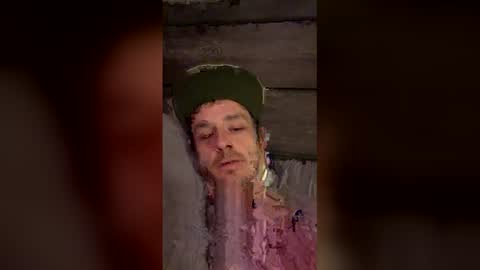 Snapshot of jokerlife12 chatting on March 16, 1:22 am jokerlife12 online show from March 16, 1:22 am