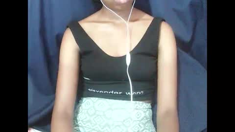 joliekah27 online show from February 25, 11:42 am