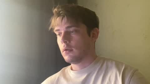 Snapshot of jon3983 chatting on April 16, 7:09 am jon3983 online show from April 16, 7:09 am