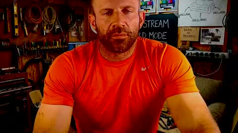 Snapshot of jonariesxxx chatting on May 27, 7:11 pm Jon Aries online show from May 27, 7:11 pm