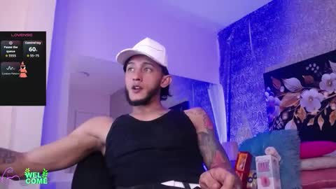 Jonas  online show from January 9, 8:10 pm