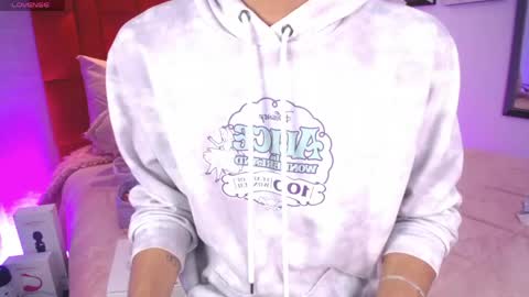 Jonas  online show from April 14, 4:51 am