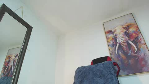 Jonas online show from April 1, 1:06 am