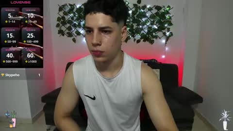 Instagram jonathanfit14 online show from January 13, 12:09 am