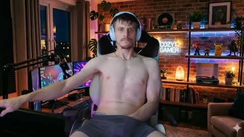 Snapshot of jonathanthiccoc chatting on April 2, 5:16 am jonathanthiccoc online show from April 2, 5:16 am