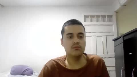 jonhdairon online show from May 14, 2:51 am