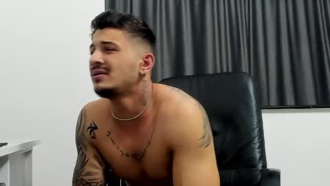 jonnyporn1 online show from January 16, 9:08 pm