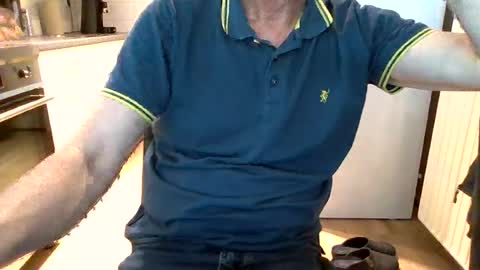 Snapshot of jop55 chatting on June 18, 9:47 am Jop55 online show from June 18, 9:47 am