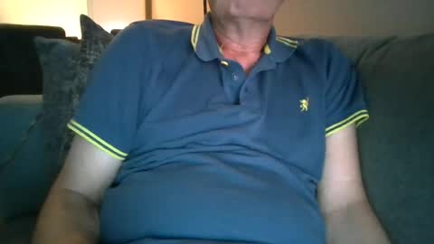 Snapshot of jop55 chatting on June 21, 6:10 pm Jop55 online show from June 21, 6:10 pm