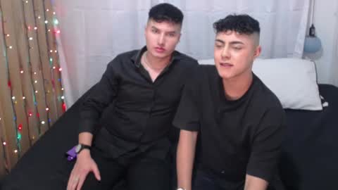 Snapshot of jordanhiltton__ chatting on December 8, 7:26 am jordanhiltton__ online show from December 8, 7:26 am