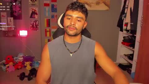 Snapshot of jordanrossie chatting on July 14, 2:05 am JordanRossie online show from July 14, 2:05 am