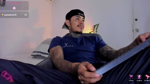 Jordan Smith online show from February 18, 8:58 pm