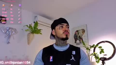 Jordan Smith online show from November 19, 9:15 pm