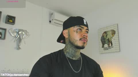 Jordan Smith online show from January 16, 8:46 pm