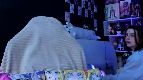 Rose online show from December 13, 8:14 pm