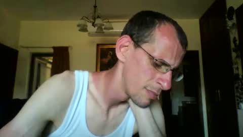 jos39a online show from May 23, 3:27 pm