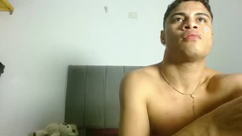 JOSE AND DANIEL online show from July 3, 4:52 am