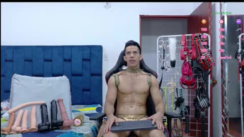 jose_rumbero91 online show from February 11, 2:16 am