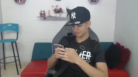 jose_sexycumm online show from March 3, 6:12 pm