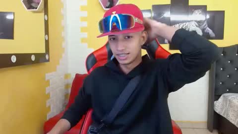 jose_sexycumm online show from September 21, 6:42 pm